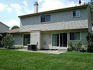 4th image of 23148 Heatherwoode Dr