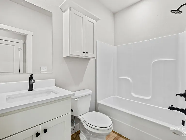 221 Dogwood St — Photo 20