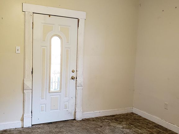 4th image of 517 E Jefferson St