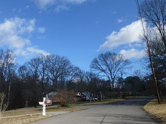 4th image of 1401 N Parkridge Dr
