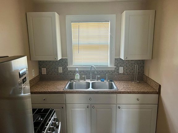 2nd image of 18 Redmond Ave #2