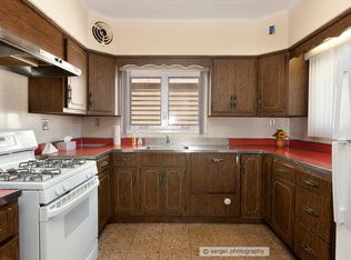 5508 96th St, Flushing, NY 11368