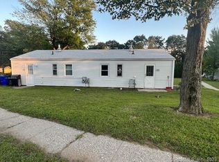 14 Hayes Rd #14, Windsor Locks, CT 06096