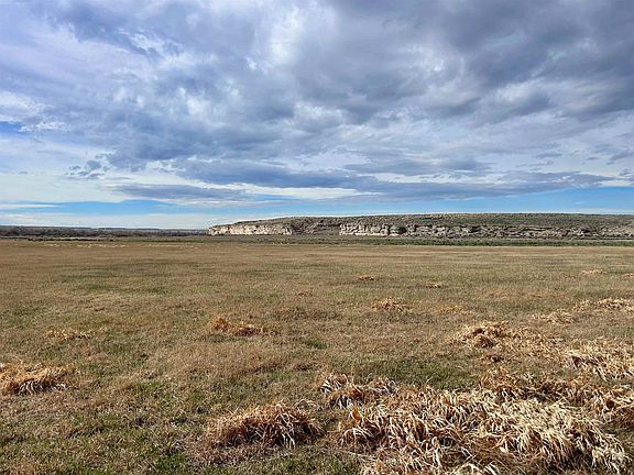 5th image of 3824 Basin Gardens Rd