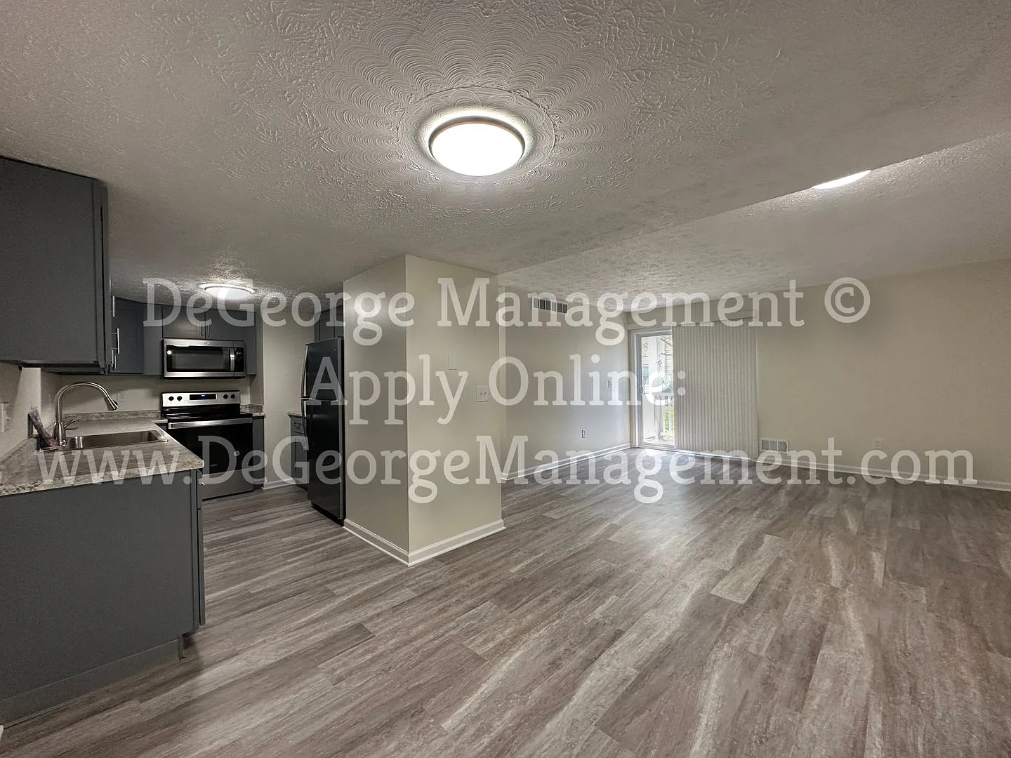 Pine Ridge Apartments — Photo 3