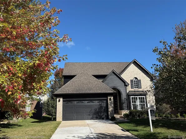 16413 Mulberry Way, Northville, MI 48168
