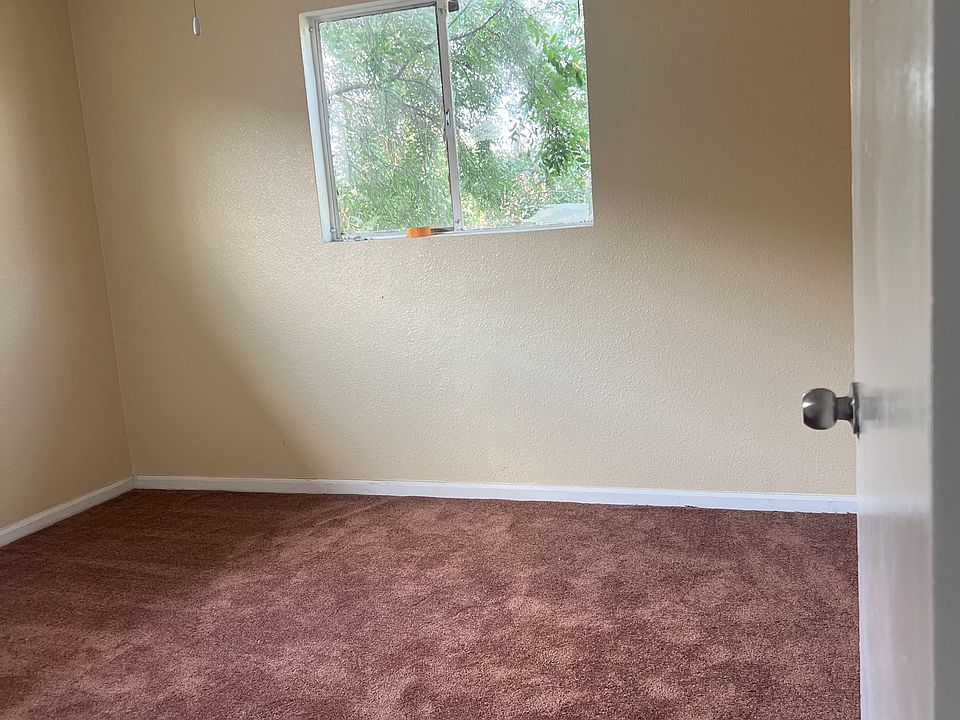 2nd image of 416 N Bush St APT E