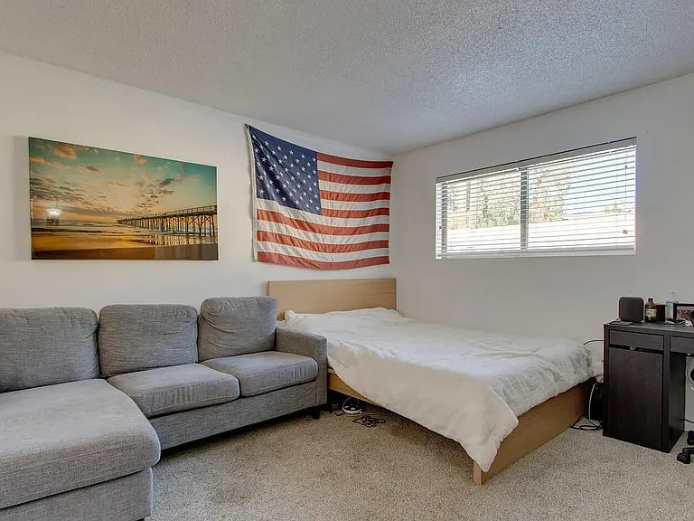 618 E Wesleyan Dr — Photo 16