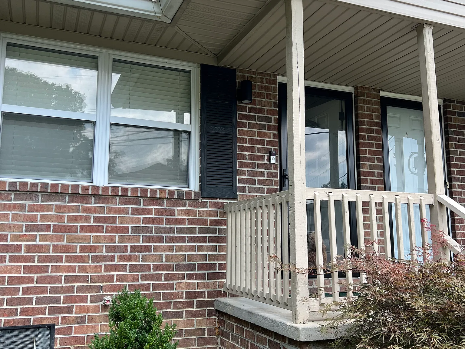 2 bed, 900 sqft, $1,600 — Photo 2