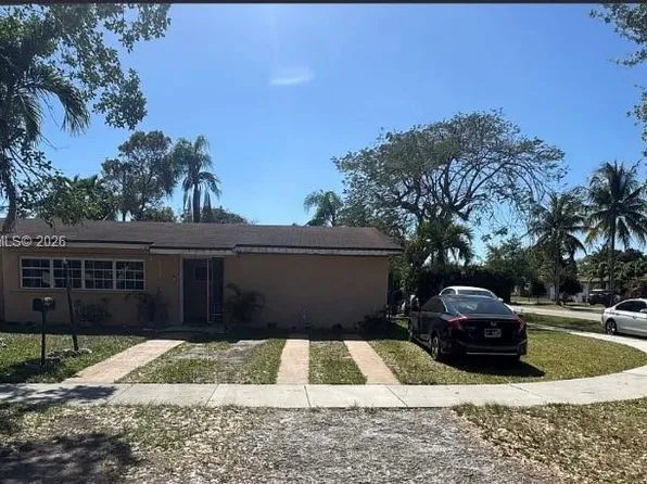 20530 Eagle Nest Rd, Cutler Bay, FL 33189
