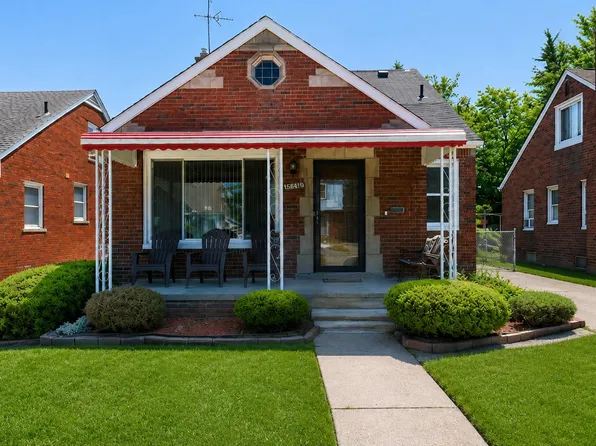 15640 Stricker Ave, Eastpointe, MI 48021