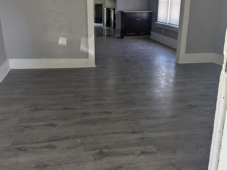 1524 Mount Herman St — Photo 3
