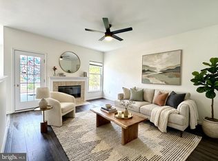 3 Quarry Ct, East Windsor, NJ 08520