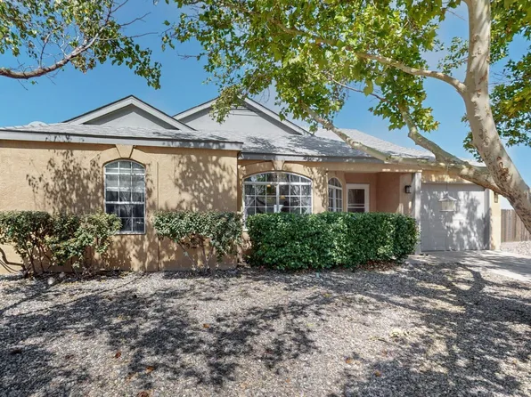 1960 Raspberry Dr NE, Rio Rancho, NM 87144