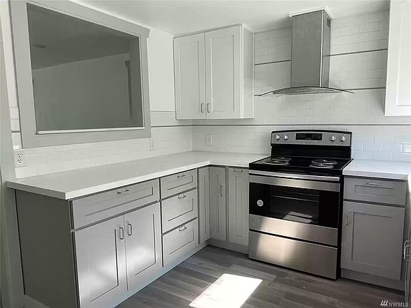 3rd image of 1507 Olympic Ave