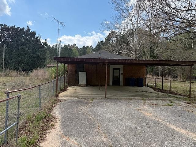1st image of 138 Bailey Town Rd