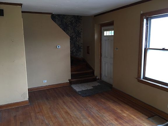 2nd image of 4301 S Christiana Ave