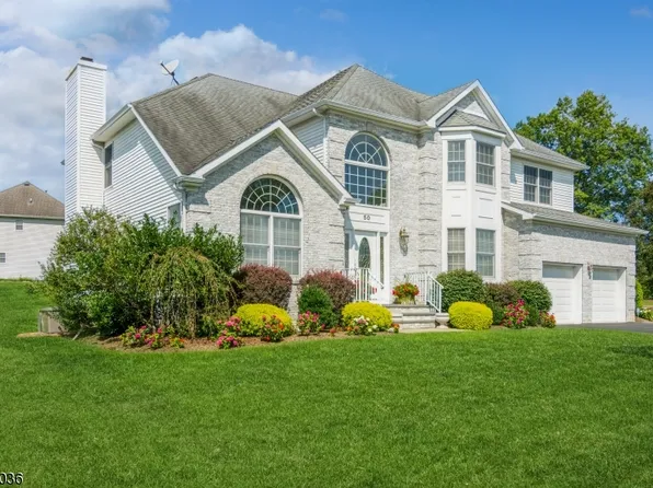 50 Deanna Dr, East Hanover Twp., NJ 07936