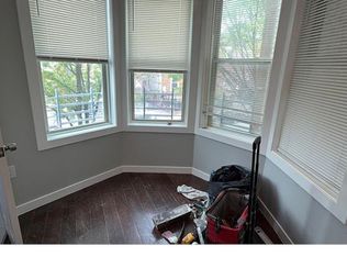 648 Manida St #2F, Bronx, NY 10474