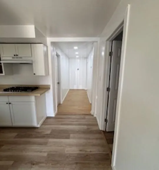 1434 W 22nd St — Photo 3