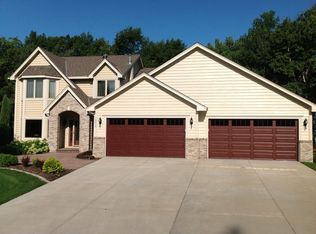 18615 Kanabec Trl, Lakeville, MN 55044