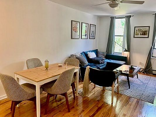4th image of 213 Johnson Ave #2R