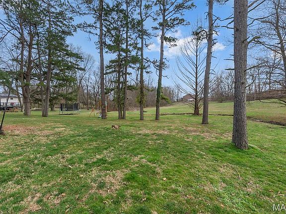 5th image of 1831 Old Cape Rd