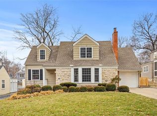 5608 Fairway Rd, Fairway, KS 66205