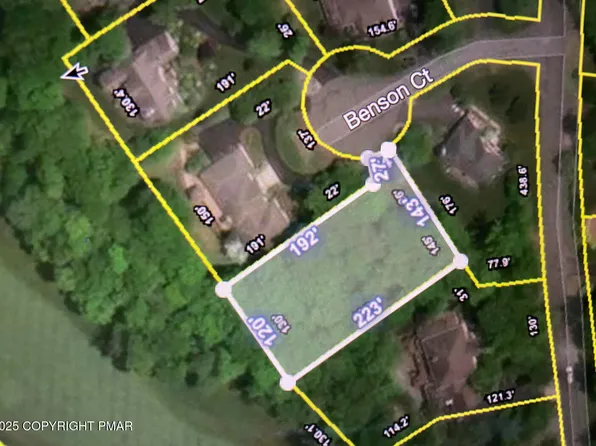Benson Ct, East Stroudsburg, PA 18302