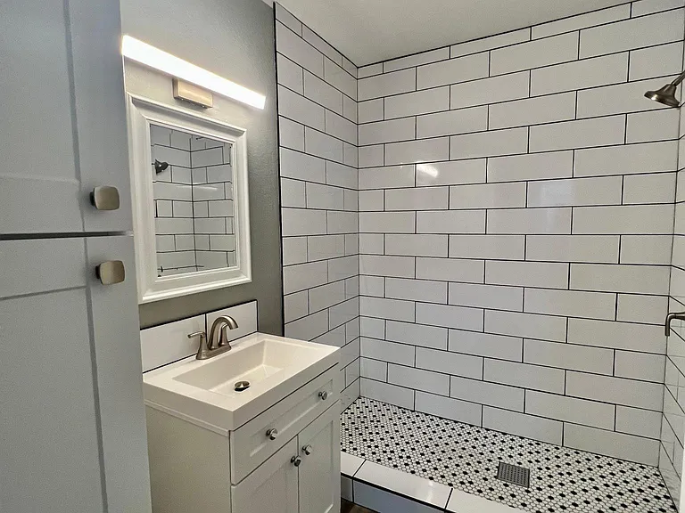 1609 10th Ave #11 — Photo 17