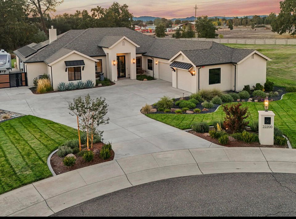 1st image of 22200 Grand Estates Dr