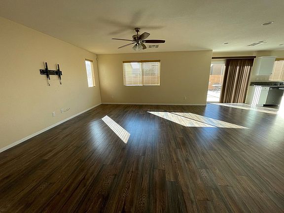 5th image of 10809 Knickerbocker Ave