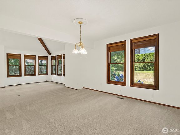5th image of 32424 58th Avenue S