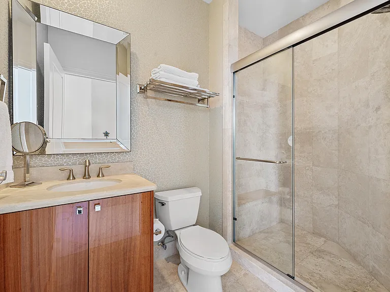 2700 N Ocean Dr #Penthouse 4b — Photo 23