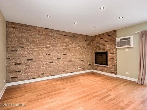 860 W Lill Ave, Chicago, IL 60614