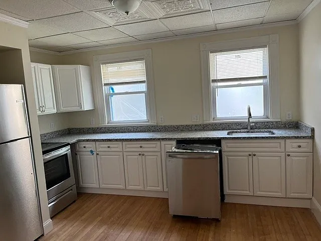 659 Southbridge St #2 — Photo 2