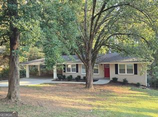 713 Cheviot Dr, Decatur, GA 30032