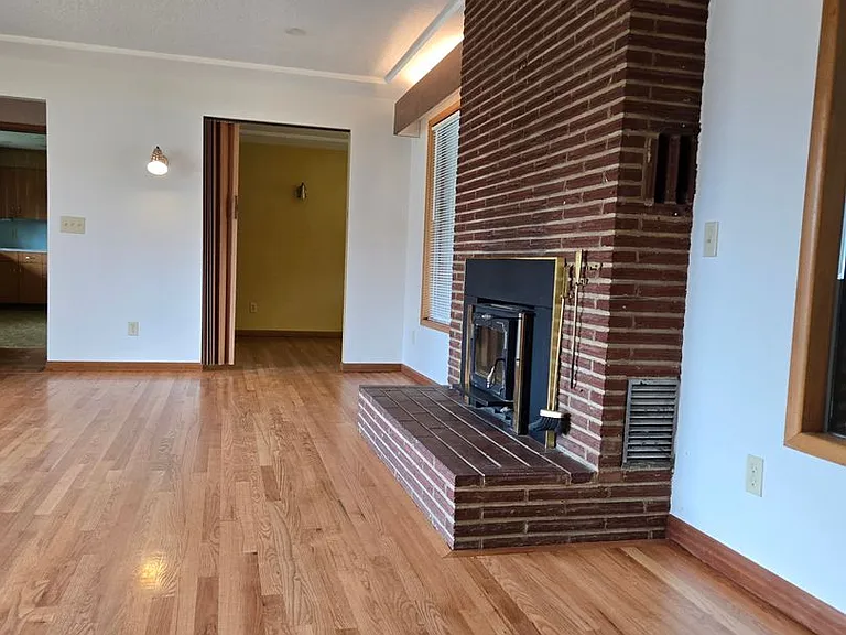 11440 NE Morris St — Photo 15