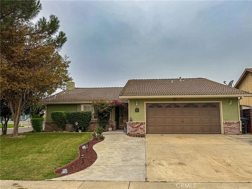 1st image of 3817 Georgeann Pl
