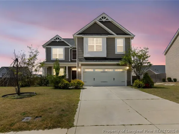 143 Pendleton St, Raeford, NC 28376