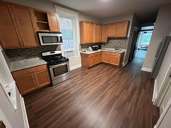 2nd image of 2447 N California Ave #1