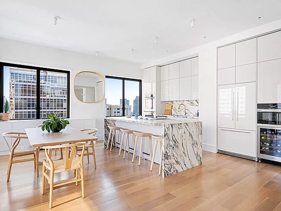 2nd image of 300 E 54th St Penthouse H