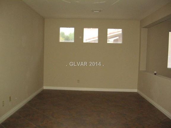 4th image of 1171 Swarthmore Ct