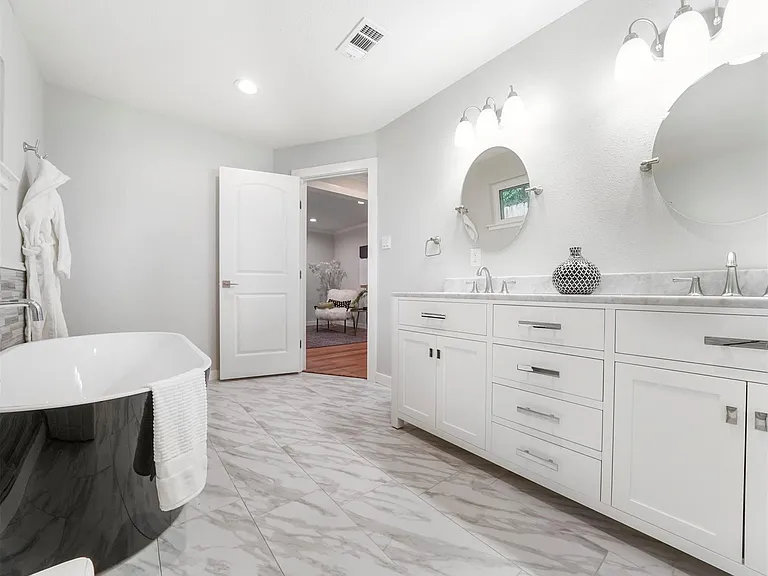 4309 Stillbrooke Dr — Photo 21