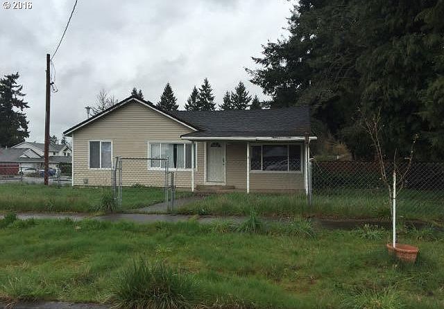 1st image of 9905 NE 104th Ct