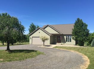 12470 Sharp Rd, Linden, MI 48451