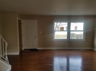 6634 Pinetree St UNIT C, Hanover Park, IL 60133