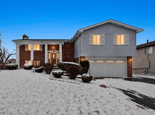 152 Oakhurst Rd, Matteson, IL 60443