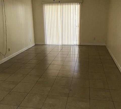 5th image of 7604 Pinery Way APT A