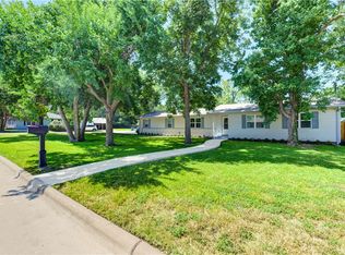 703 Horlock St, Navasota, TX 77868